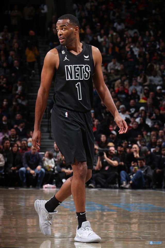 迫使对手失 迫使对手失